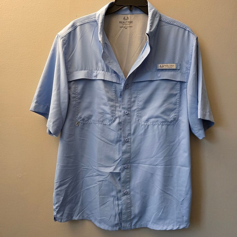 RealTree Fishing Blue Short Sleeve Button Performance Shirt Men's Medium